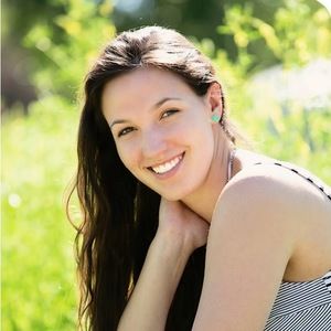 Meet your Posher, Jillian